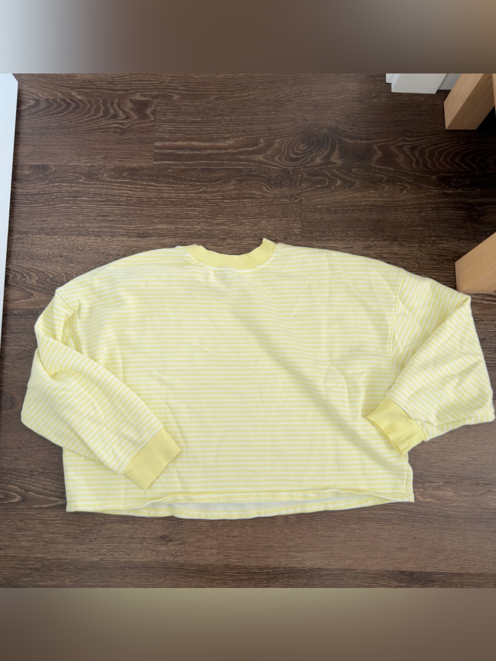 Wild fable crewneck pullover sweatshirt striped yellow and white - Picture 4 of 4